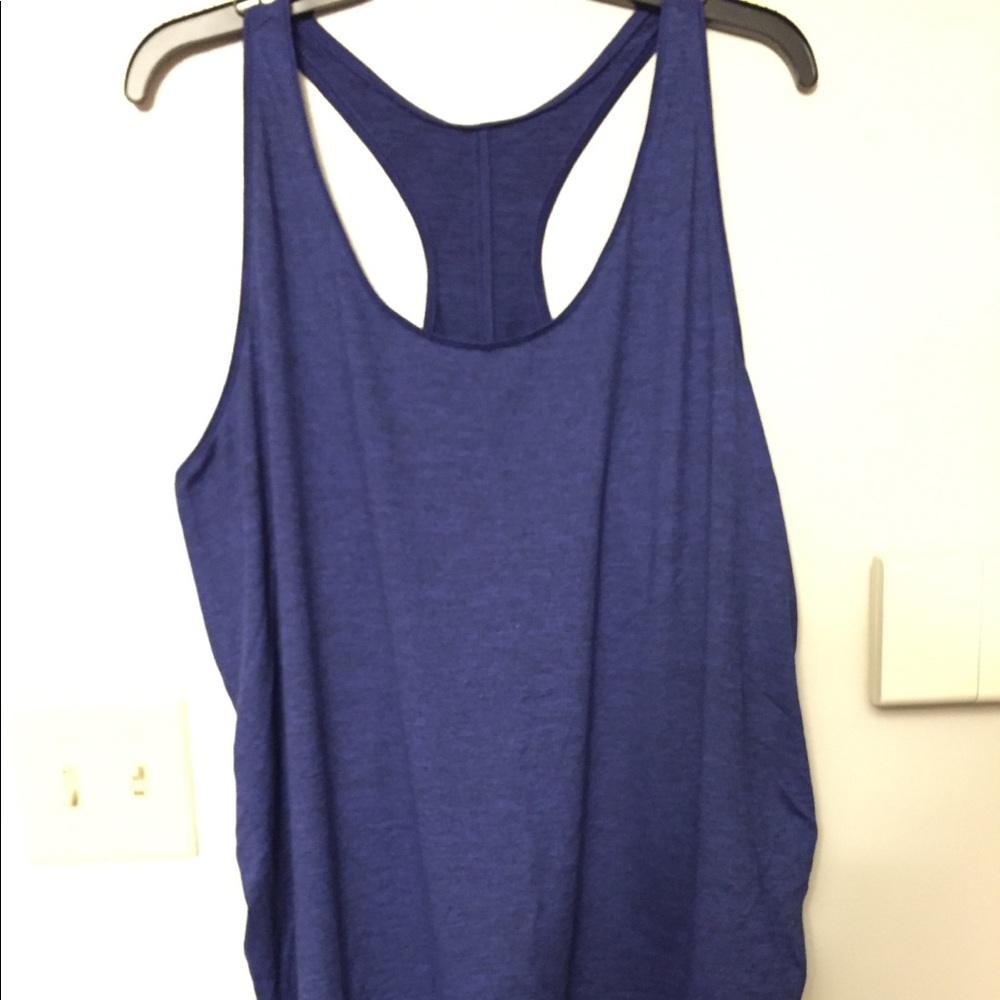Maternity workout top